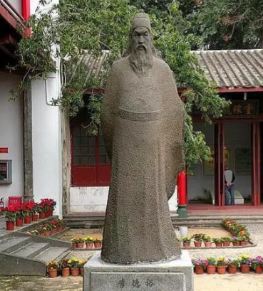 会昌脊梁折崖州：李德裕的振朝壮志与末路悲歌